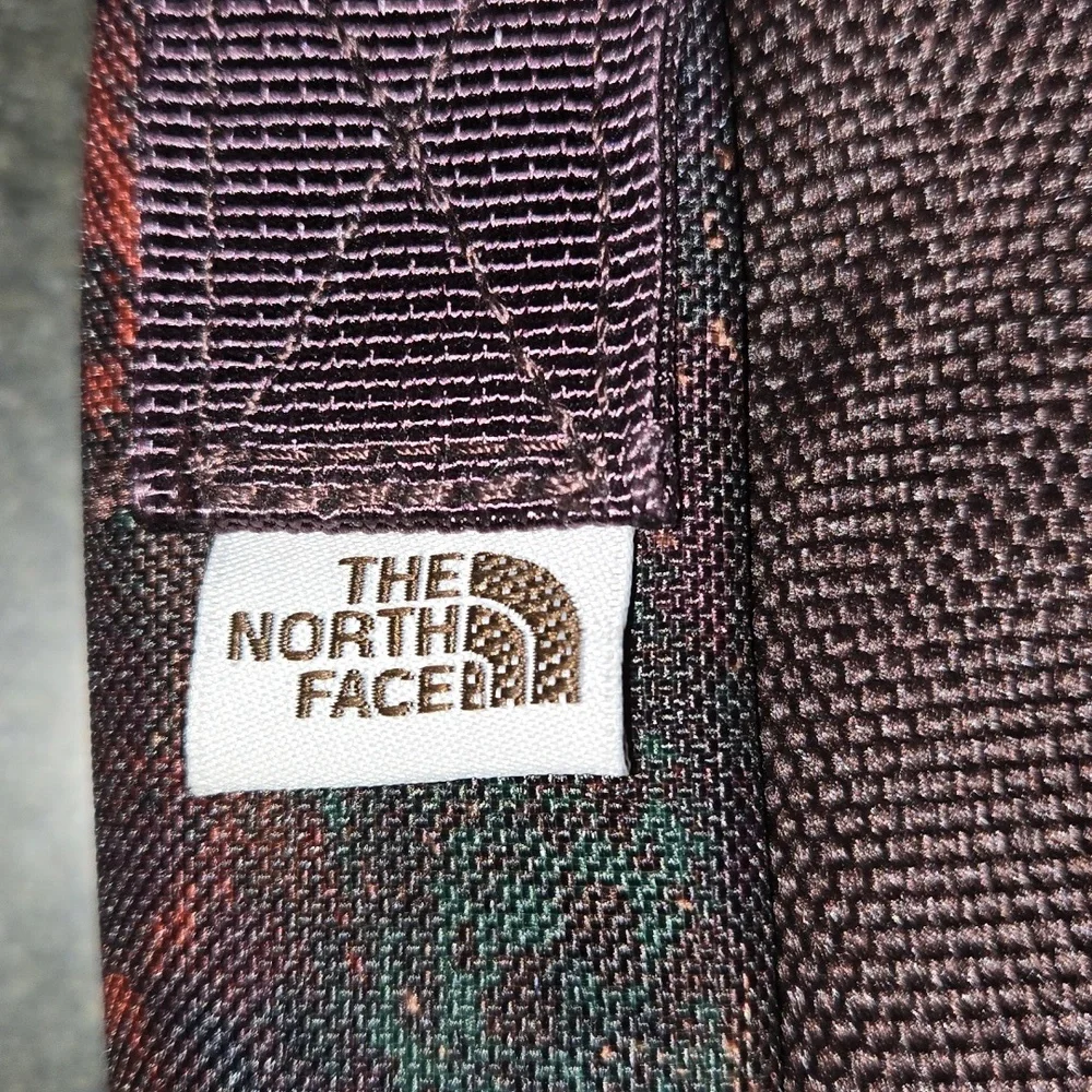 The North Face Bardu II Crossbody Bag Burgundy Abstract Camo Shoulder Bag